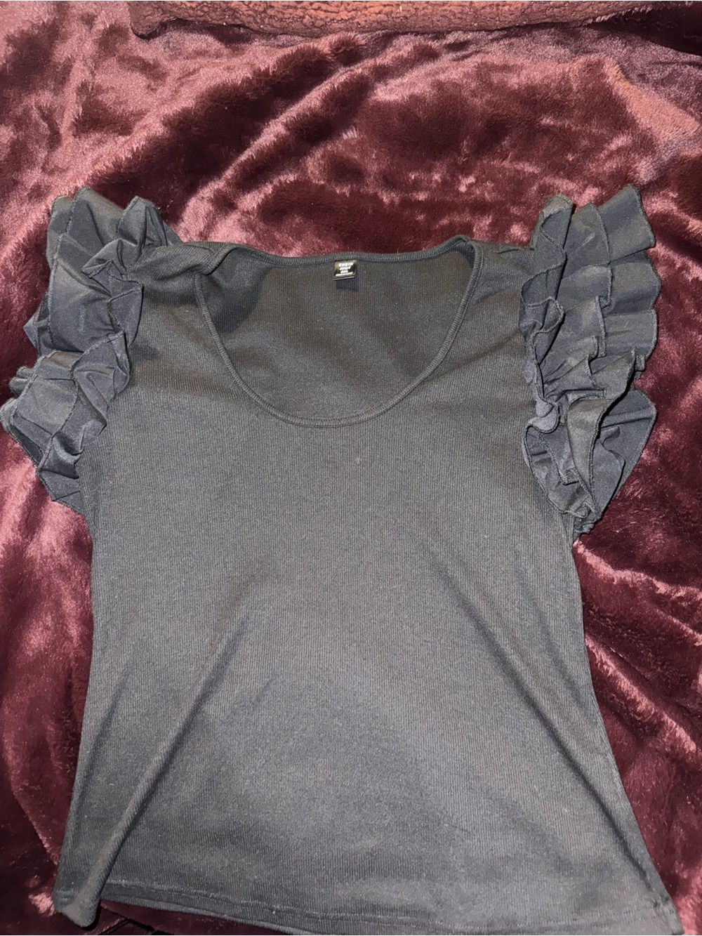 SHEIN Black Short Sleeve Ruffle Top